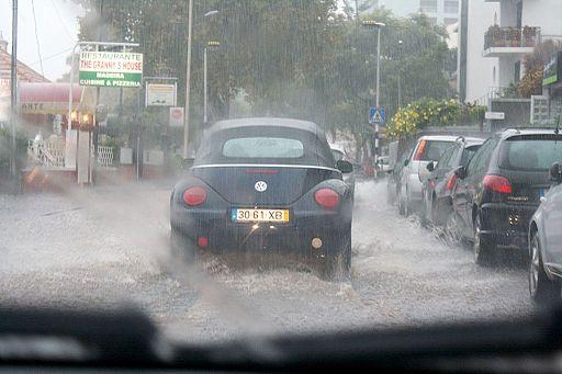 Five Tips for Driving in Heavy Rain